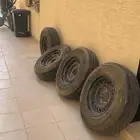 سلام عليكم اعرض لكم جنوط ددسن مرسيدس سوداء مقاس 15 صيني