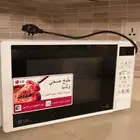 جهاز ميكروويف LG نظيف