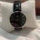 ساعة دانييل وليقتون
