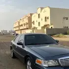 فورد فكتوريا 2008