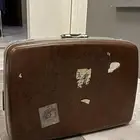للبيع شنطة سفر تراثيه ماركة Samsonite لمحبين النوادر