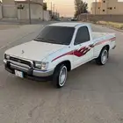 للبيع هايلوكس 2001