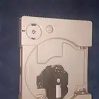 سوني1 شغال مع إسلاكه و اليد لكن ما اعلم شي عن العدسة