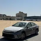 كامري 2025 ستاندر رمادي