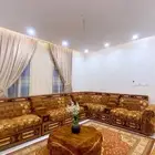 كنب مجلس مغربي وستارة وفرشة وطاولة