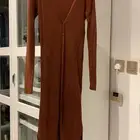فستان من Stradivarius