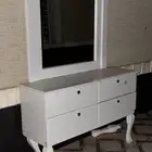 تسريحه للبيع