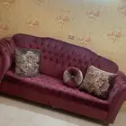 طاولة للبيع 8 كراسي نظيفة واستخدام قليل مع طقم كنب هدية