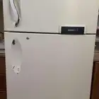 للبيع ثلاجة