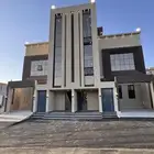 للبيع شقه ارضيه 6 غرف vip مع حوش من 550 الف بالمحاله ابها