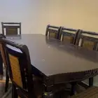 طاوله طعام