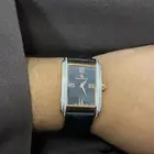 ساعه من الركن السويسري الماس