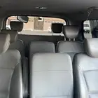 توصيل مشاوير سايق هندي سيارة عائلية