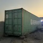 كانتنرلونه اخضر12متر 40 قدم نضيف ومركب عليه دروج وستاند مكيف