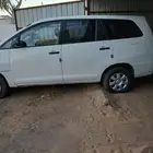 سيارة انوفا للبيع