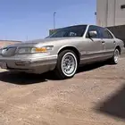 للبيع. فورد قراند ماركيز 1997