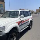 لاندكروزر GXR 1996 وارد الكويت
