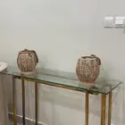 طاولة و4طاولات خدمه وكونسول نظيفه مافيها ولا كسر