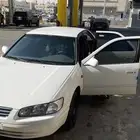 كامري 98 عليها لوحة مميزه