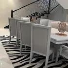 طاوله طعام بحاله ممتازه 10كراسي مع البوفيه