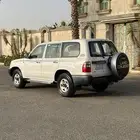صالون هدد جي اكس
