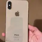 ايفون xs ذهبي للبيع