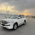 جيب صالون لاندكروزر