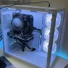 للبيع كيس بي سي جديده استخدام اقل من 2 شهرين مافيه اي عيوب