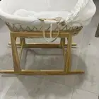 سرير مواليد