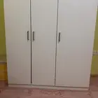 دولاب ملابس