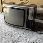 تلفزيون قديم من شركة (ناشيونال)