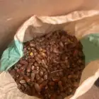 تمور اعلاف وتحتاج تنقيه فيه تمر زين