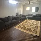 كنب ثلاث قطع يحتاج تنظيف البيع مستعجل