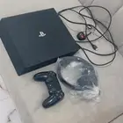 عرض للبيع بلاستيشن 4 برو ولله الحمد نظيف ولا بعد فك