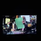 شاشة SAMSUNG نظيفه ولا فيه خدوش و تدعم السوني4 5و جوده عالي