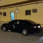 كامري 2023 اسود مخزنه