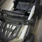 سيارة أطفال