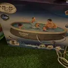 مسبح شبه جديد استخدام يومين