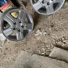 للبيع للبيع جنوط نجمه اصلي مع صواميل ( هيلوكس )