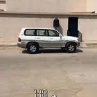 لاند كلوزر موديل 2000