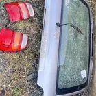 باب خلفي صالون 2002 واركان اسطبات