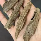 دهن عود كمبودي معتق   عود خشب موروكي و طبيعي