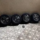 جنوط هايلكس GLX2 فل كامل بحالة الوكاله
