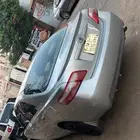 كامري للبيع فيه رفرف خلفي يسار