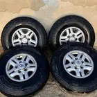 جنوط لكزس الحميد مع الأكواب