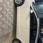 تويوتا يارس 2015 الممشى 200 000 والسعر المطلوب 27000