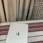 ايباد ابل جديد الجيل التاسع نظيف وعليه تغليف حراري بالكامل