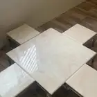 طاولة رخام كبيره مع ملحقاتها طاولات خدمة صغيرة