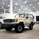 تويوتا ربع مصندق قير عادي بنزين