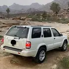جيب نيسان باث فندر